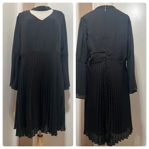 City Chic Womens Dress Black V Neck Pleated Lined Shift Midi Party Size 14
